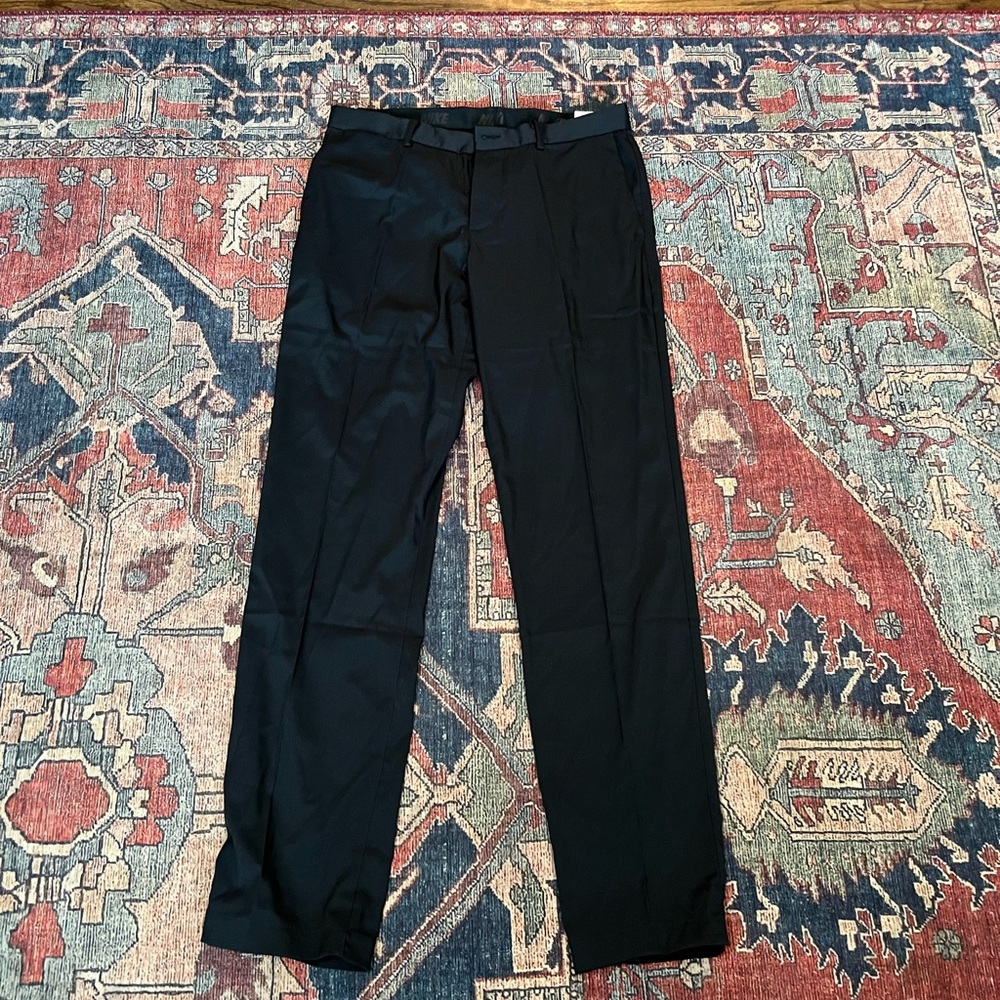 NWT Black Nike Golf Pants Size 32x34